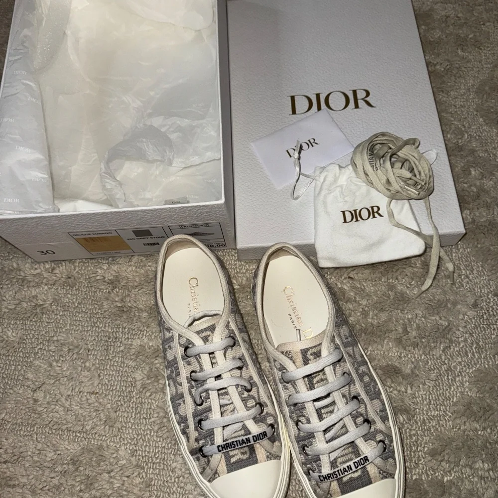 Christian Dior Sneakers - Picture 5 of 7